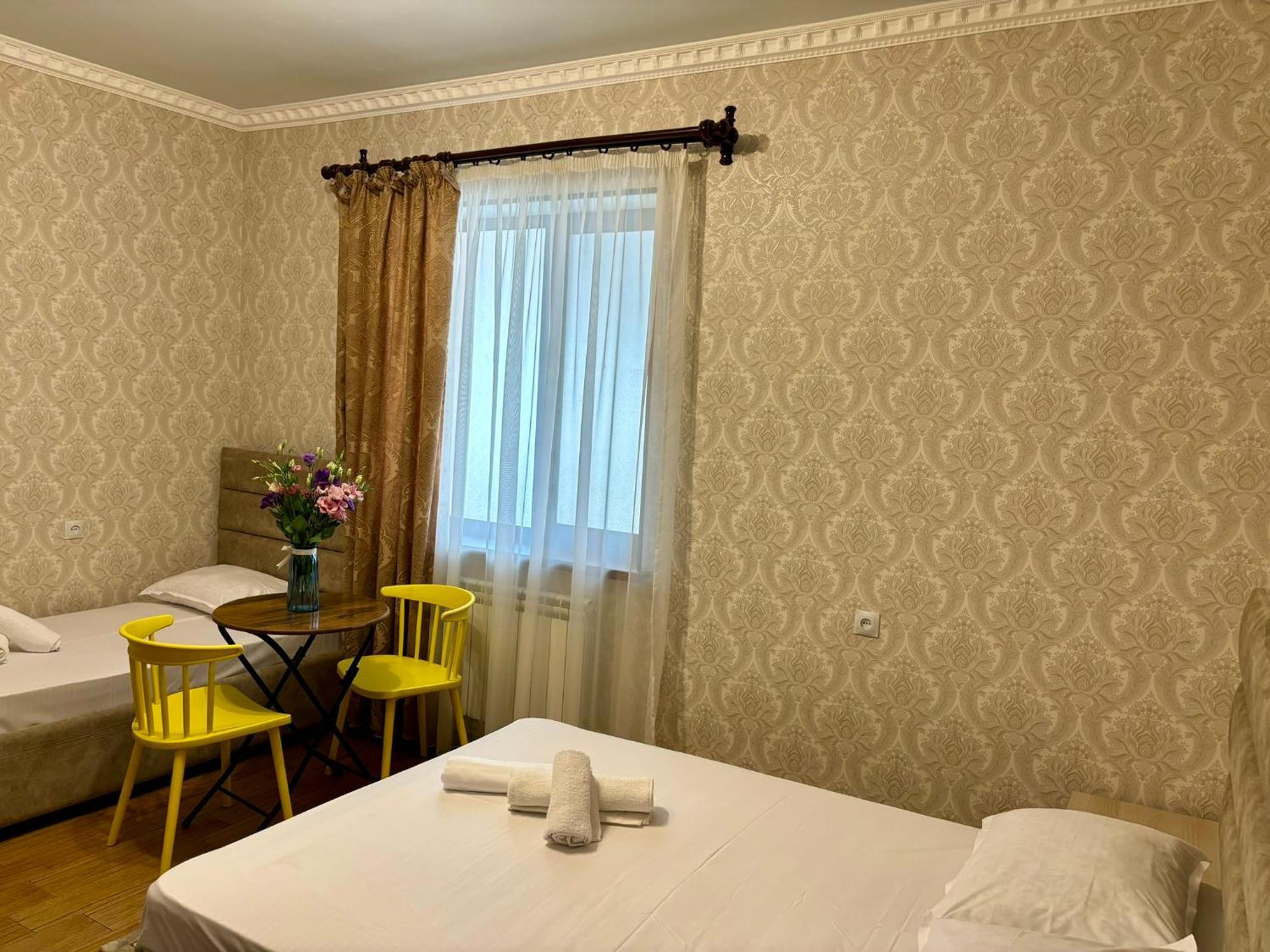 Styopa Hotel Yerevan Exterior photo