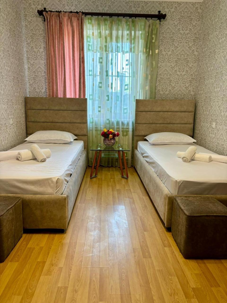 Styopa Hotel Yerevan Exterior photo