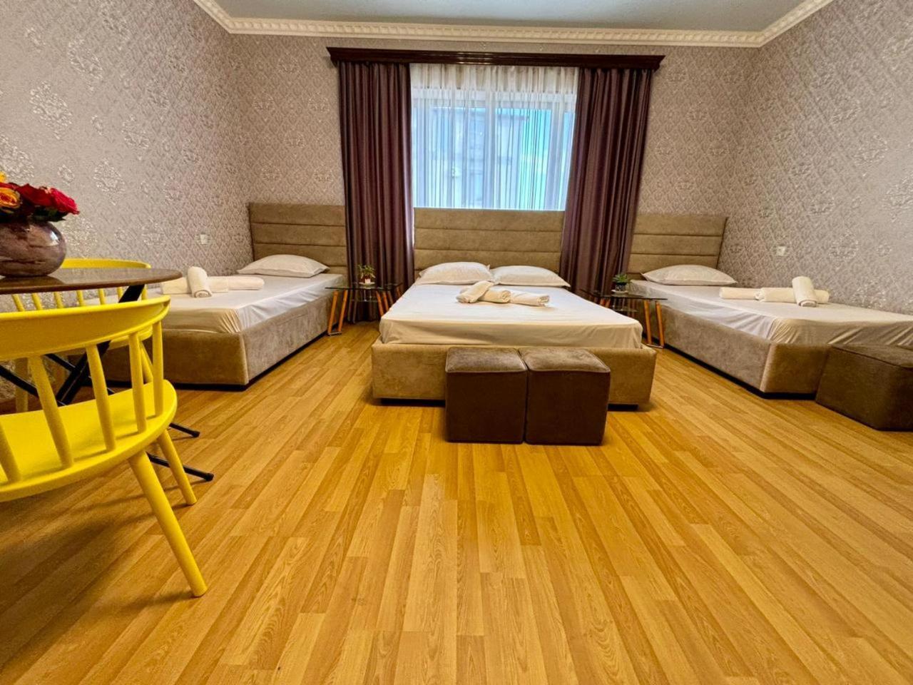 Styopa Hotel Yerevan Exterior photo
