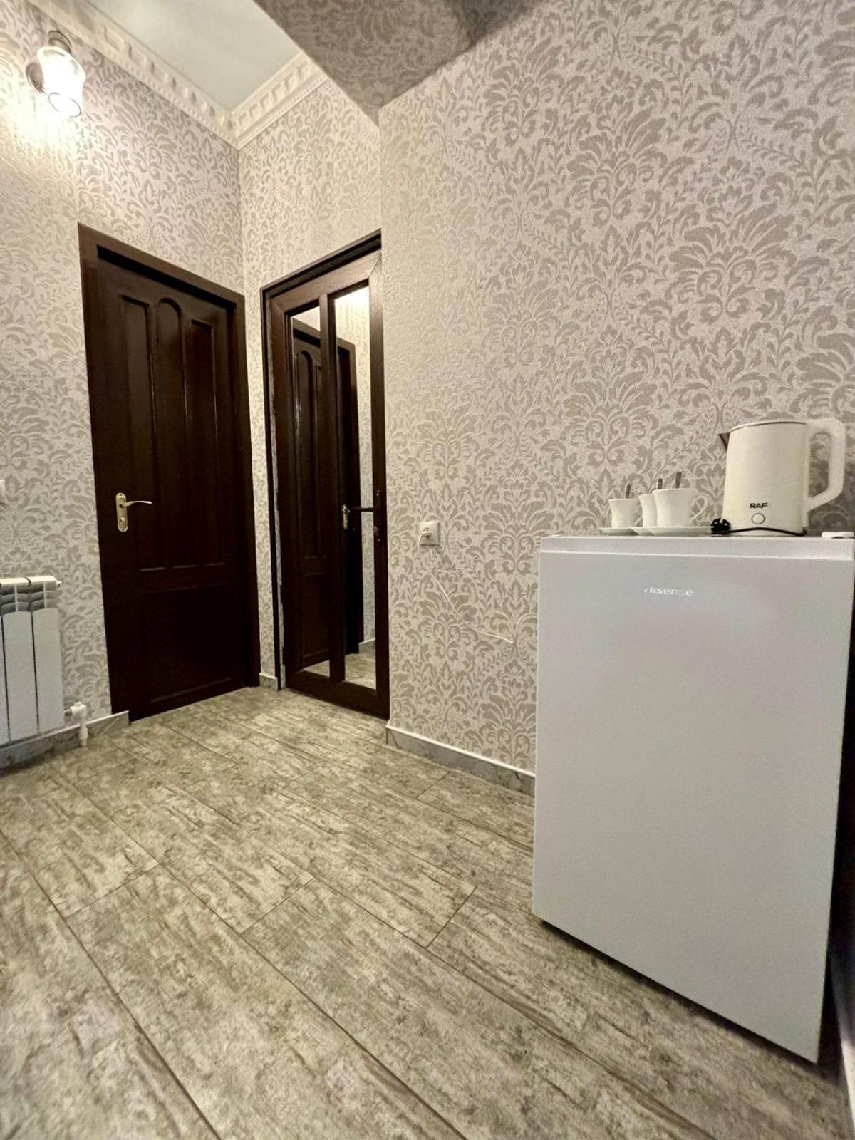 Styopa Hotel Yerevan Exterior photo